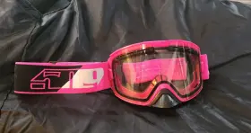 509 843614155960 Kingpin Snowmobile Goggle - Pink Photochromatic Clear To Light Rose Tint