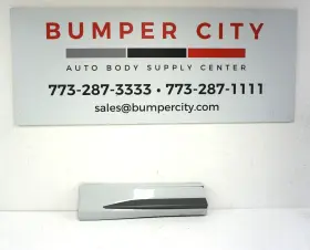 83a853970a Audi 83a853970a/b Oem 2019-2023 Q3 Sq3 Rear Right Lower Molding Trim