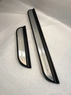 10364658 Cadillac 25762034 2005-2011 R/l Sill Scuff Plate Set P/n