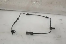 531.gm6x21 Cadillac 2017 2018 2019 2020 2021 2022 2023 Xt5 Right Rear Abs Speed Sensor