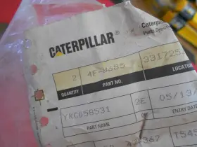4f-8685 Caterpillar Nos Genuine Oem Metal Plug / 4f8685