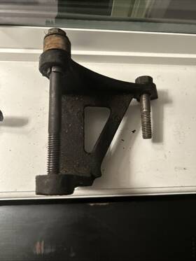 Chevrolet 364715 Late 76 77 78 79 80 81 82 Corvette Orig Gm Lower Air Compressor Mount Bracket
