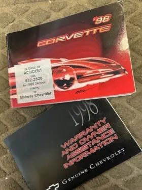 694.gm1y98 Chevrolet Corvette 1998 Owners Manual 545645
