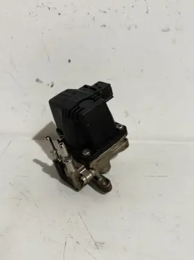 A0001405539 Cummins A0001404039 Freightliner Cascadia Dd15 Def Doser Oem