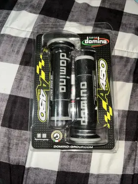A45041c5240b7-0 Domino Racing A450 Road Grips Black/grey Pair