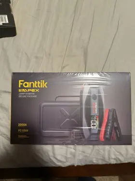 56489 Fanttik Car Jump Starter Battery Operated Deluxe Package Winter Survival