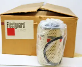Fg-ff153 Fleetguard Filter Fuel Box Of 11 New Filters Free Shipping
