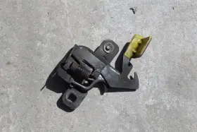 181.fd1g03 Ford 2001 2002 2003 2004 Mustang Hood Latch Lock
