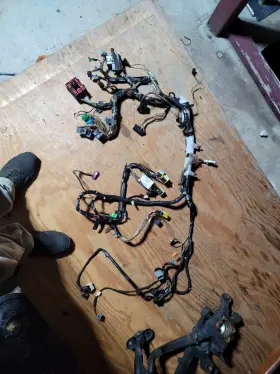 2m5t-14401 Ford 2002 Focus 2.0 Sohc Dash Wiring Kee Airbag Connector Damaged