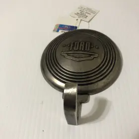 9754 Ford Hubcap / Emblem Coat Hanger Official Licensed Product With Tags New