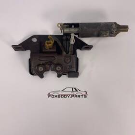 Ford E3fz-5843200b-0203 85-91 Mustang Power Hatchback Latch Oem