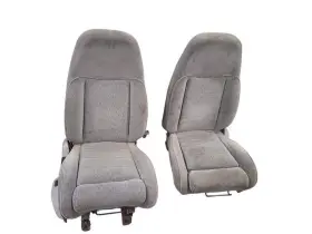 202.fd8395 Ford Truck Explorer 1995 Front Seat 606850