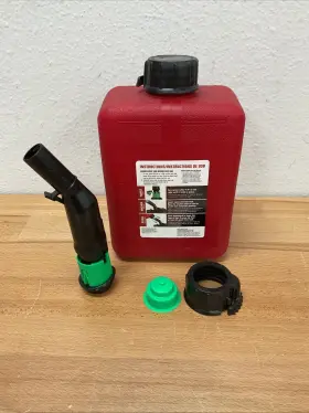 Rgc1001 Gas - Reda 1 Gallon Saddlebag Can With Fill Nozzle
