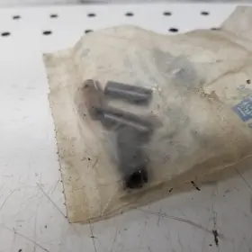 456587 Gm Genuine 4 Pin