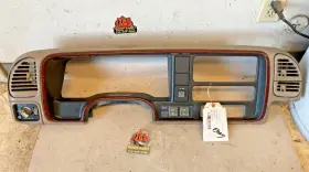 254.gm6299 Gm / Cadillac 99-00 Escalade Oem Instrument Cluster Speedometer Dash Bezel 254.gm6299 Gm / Cadillac 99-00 Escalade Oem Instrument Cluster Speedometer Dash Bezel