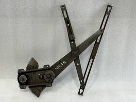 Honda 125-50591br 1979 Accord Right Passenger Side Front Door Glass Window Regulator