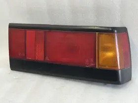 166-58053r Honda 1984 Civic Sedan Right Passenger Side Tail Light Lamp