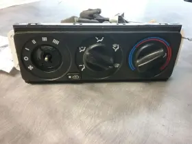 655-50635 Hyundai Temperature Control Fits 93-95 Elantra 31685