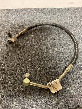 International 1516956c92 Hose 1516956c92. Nos Item