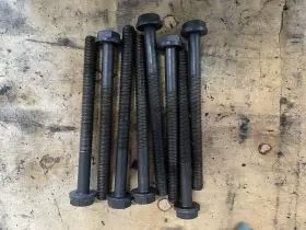 1833029c4 International Dt Headbolt Set Of 8 Used