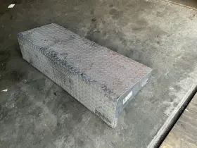 2020286c2 International Step Cover Diamond Plate