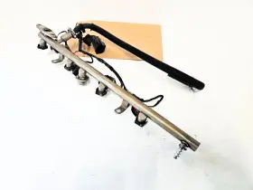 Aj811278 Jaguar 06-09 Xf Left Side Fuel Rail With Injector Harness Oem Used