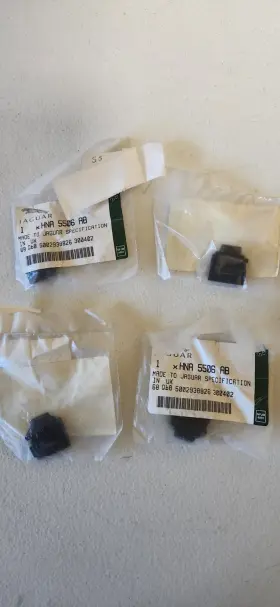 Hna5506ab Jaguar Retaining Clip
