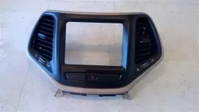 251-01136 Jeep Center Bezel For 8.4 Inch Screen With Vents Fits 14-17 Cherokee