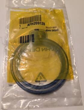 John Deere Afh209128 Oem Input Shaft Oil Seal