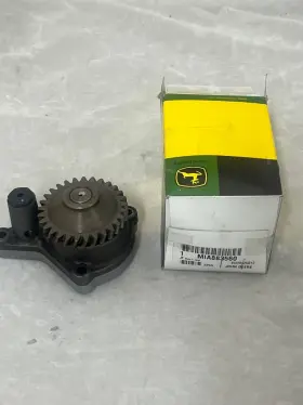 Mia883560 John Deere Yanmar Engine Oil Pump