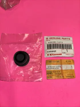 43028-1073 Kawasaki Diaphragm 100% Genuine Factory Oem Nos 1 Part