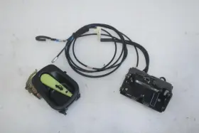 181.le1x05 Lexus 2002 2003 2004 2005 2006 2007 2008 2009 2010 Sc430 Trunk Latch Release