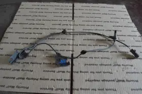531.le1h10 Lexus 2010 2011 2012 Hs250h Left Front Abs Wheel Speed Sensor