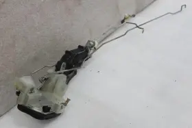 643.le1t90 Lexus 1990 1991 1992 1993 1994 Ls400 Right Rear Door Latch Lock Actuator