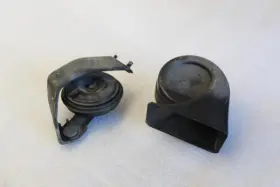 86510-33110 Lexus 86520-33080 1997 1998 1999 2000 2001 Es300 Horns Pair