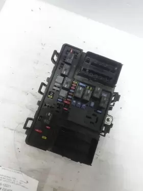 G2gt-14a067-ca Lincoln Fuse Junction Box 2018 Mkx