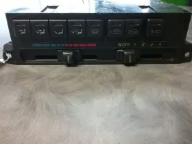 655-50701a Mazda Temperature Control With Ac Fits 93-94 Mx-6 69217