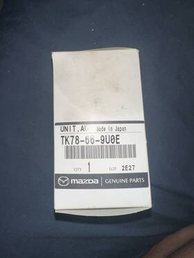 Mazda Genuine Oem Tk78-66-9u0e Aux Hub Unit