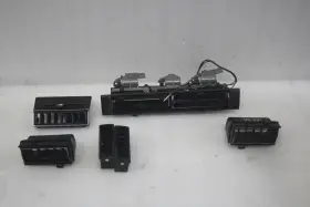 265.mb1p83 Mercedes-benz 1981 1982 1983 1984 1985 300sd W126 Dash Air Vents 6 Pieces