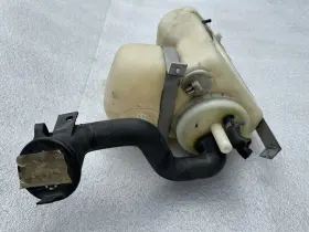 627.mb1x95 Mercedes-benz 1995 1996 1997 1998 1999 S500 W140 Windshield Washer Fluid Reservoir
