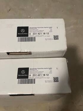 Mercedes-benz A2314211812 New Oem Mercedes-benz Amg Front Brake Rotor Pair Genuine 390mm