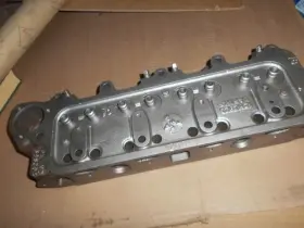 12h2923 Mg Mgb Big Valve Cylinder Head With Valves Guides Gaskets