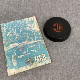 Akd-8638 Mg Vtg 1974 Mgb Owners Manual And Red Horn Push Handbook Tourer Gt Akd 8638 1st Ed