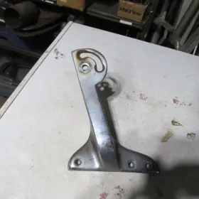X1516 Mg Td Used Windshield Stanchion