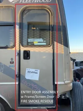 227163 Miscellaneous - Recreational Vehicles #227163 06 Fleetwood Expedition Rv Motor Home Entry Door W Frame Mount/screen Shipped