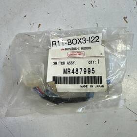 Mitsubishi Mr487995 New - Genuine Parts Switch Assembly