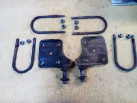 1856347 Mopar 1856246 Shock Plates 1856346 - A B C E Body