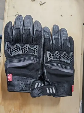 7416-2105-05 Noru Ganjo Gloves - Black Medium