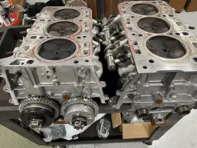 946.104.106.ar Porsche 2015 Macan S Cylinder Head
