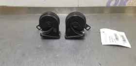 613.rv1e20 Rover 20 2020 Range Evoque Oem Horn Set Left And Right